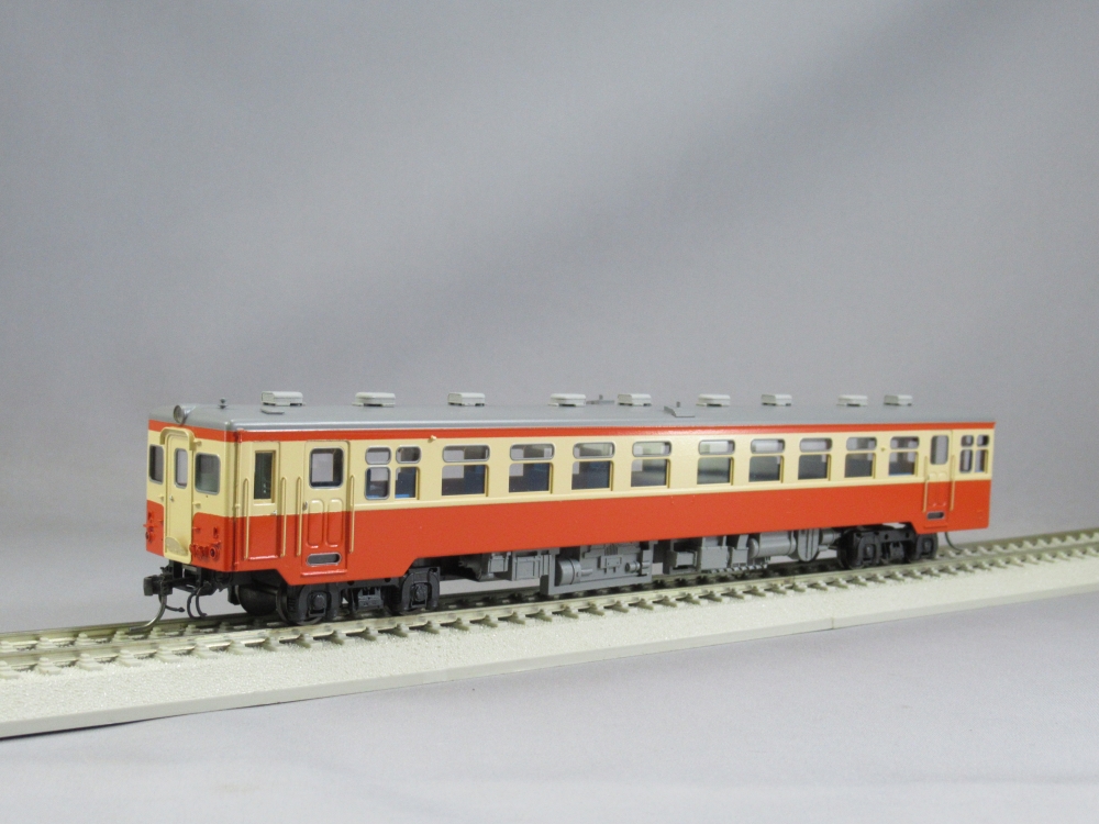 キハ16 一般色 M - 鉄道模型の総合メーカー 株式会社エンドウ 